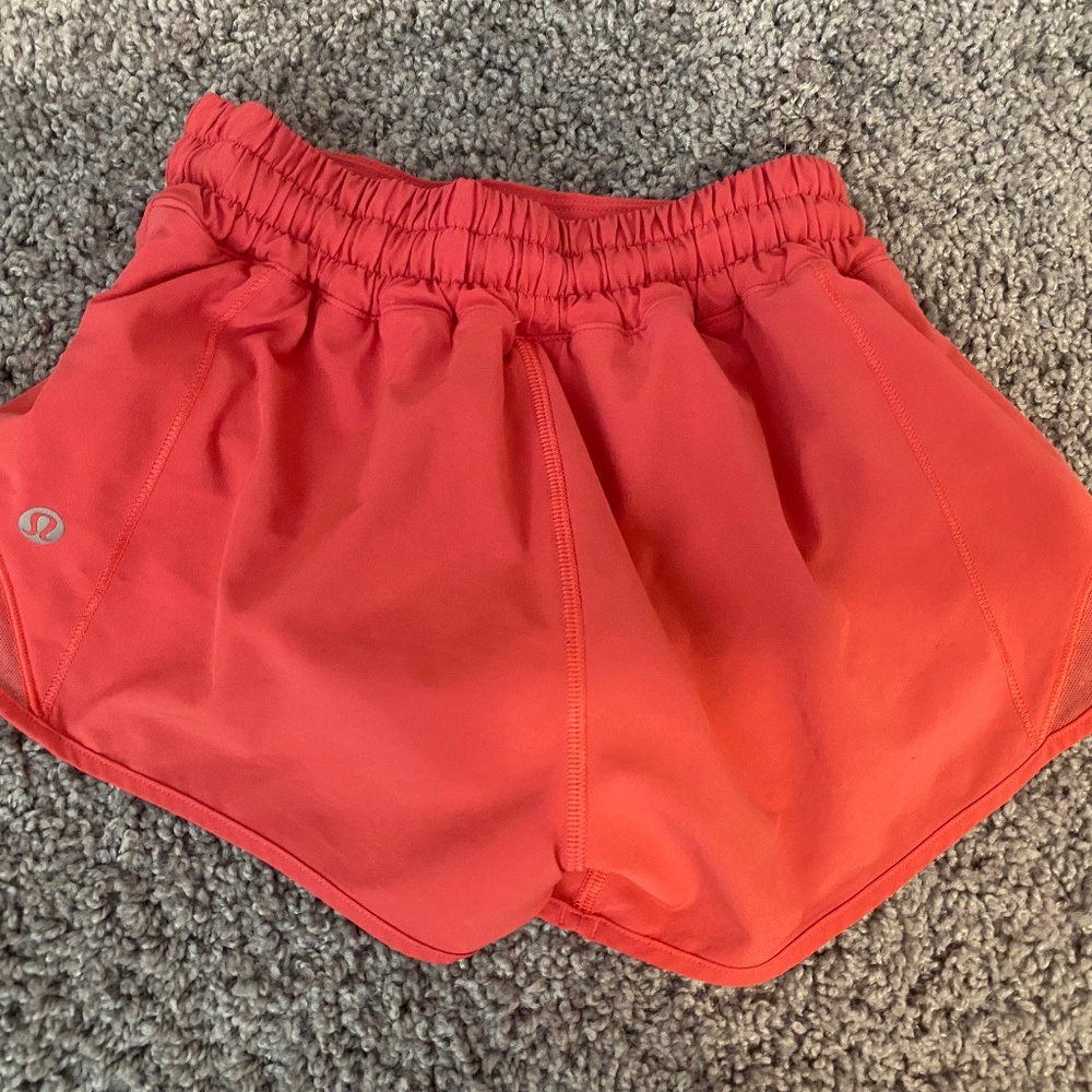 lululemon hotty hot shorts
